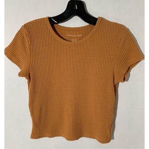 2/ American Eagle Basic Cropped Knitted Shirts Size:XS